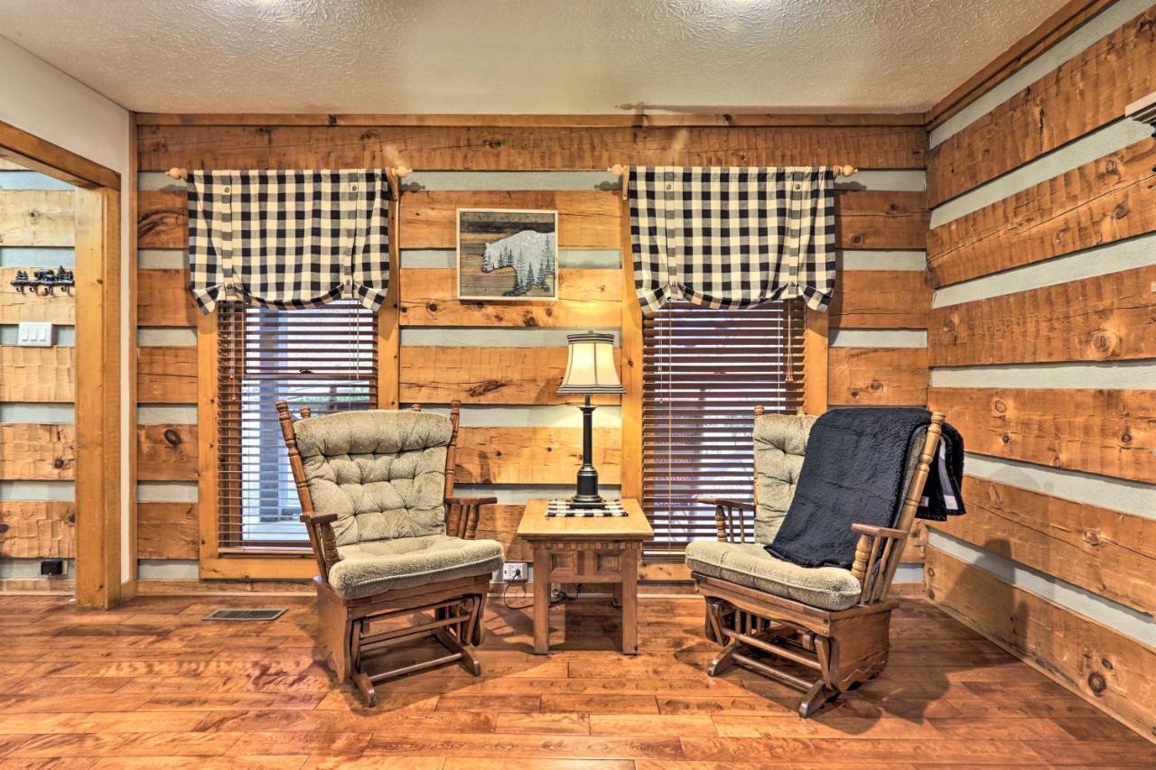 Pigeon Forge Cabin With Hot Tub, 12 Mi To Dollywood! Villa Exterior photo